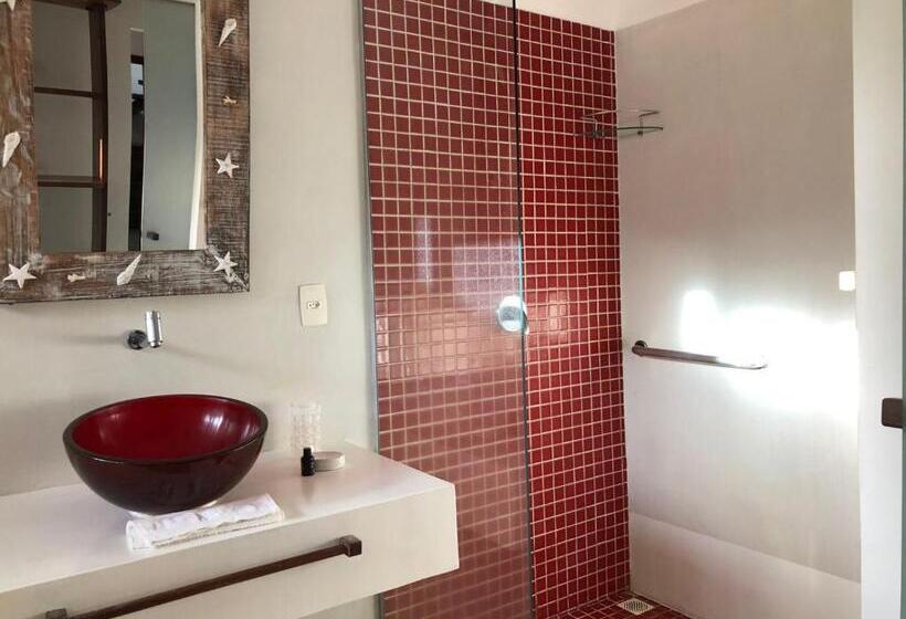 پانسیون Pousada Villa Palmeira Azul