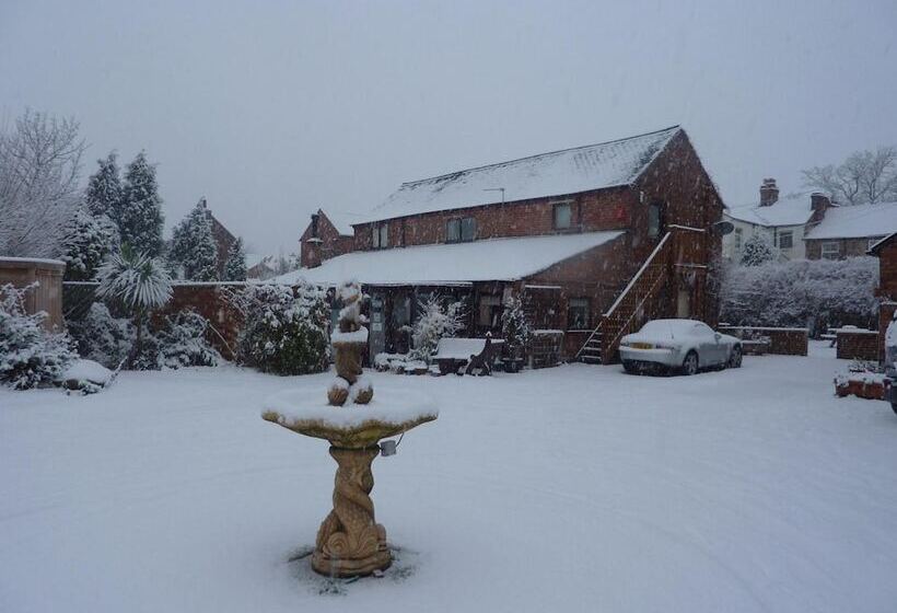 ペンション Rolandscroft Guest House