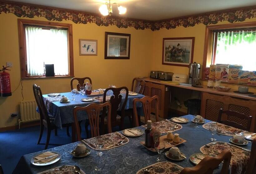 펜션 Rolandscroft Guest House