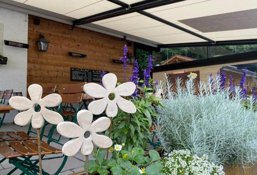 هاستل Gasthaus Sulzfluh
