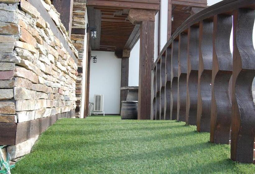 Aparthotel Seasons Glavatarski Han