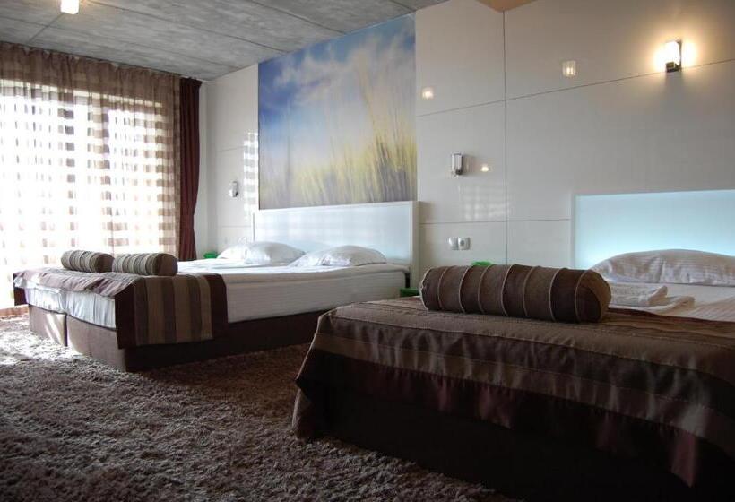 Aparthotel Seasons Glavatarski Han