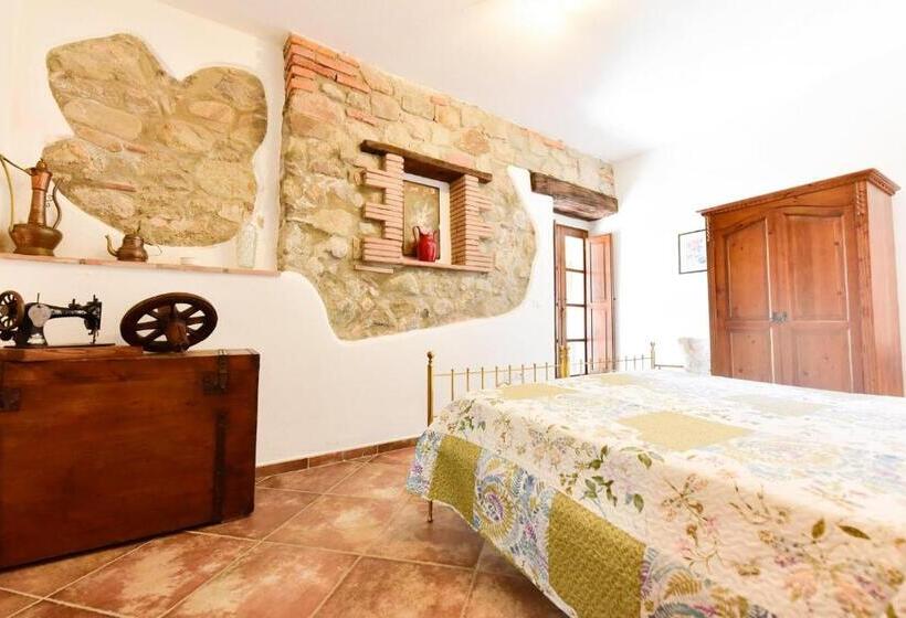 فندق Agriturismo Castello Delle Fornaci   Private Jacuzzi