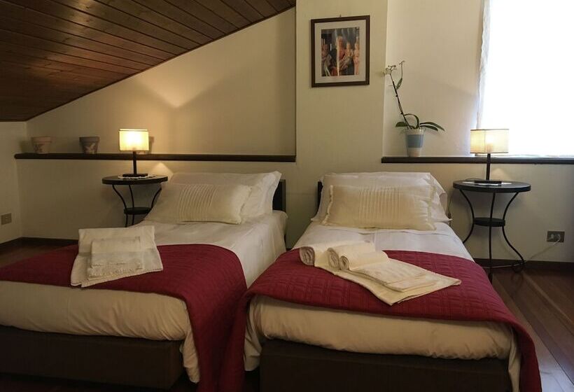 هتل Agriturismo Relais Il Bricco