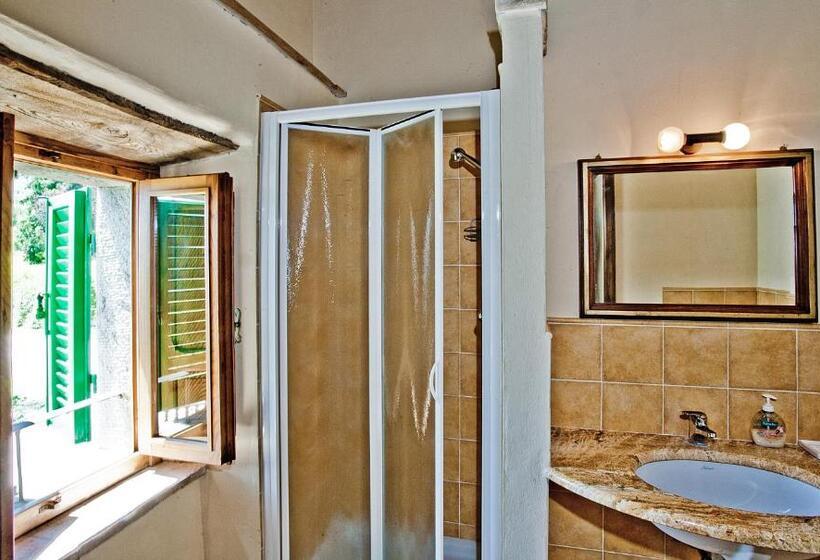 فندق Terra Di Michelangelo