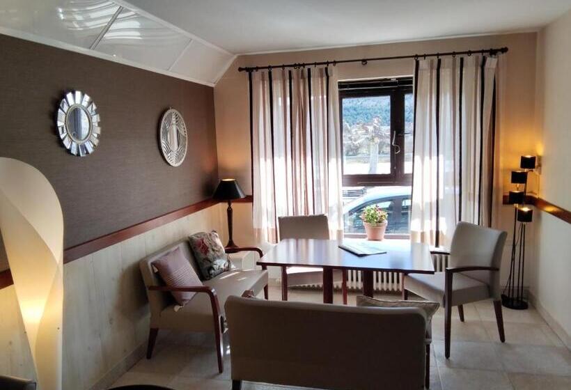 ペンション Hostal Fuentefria