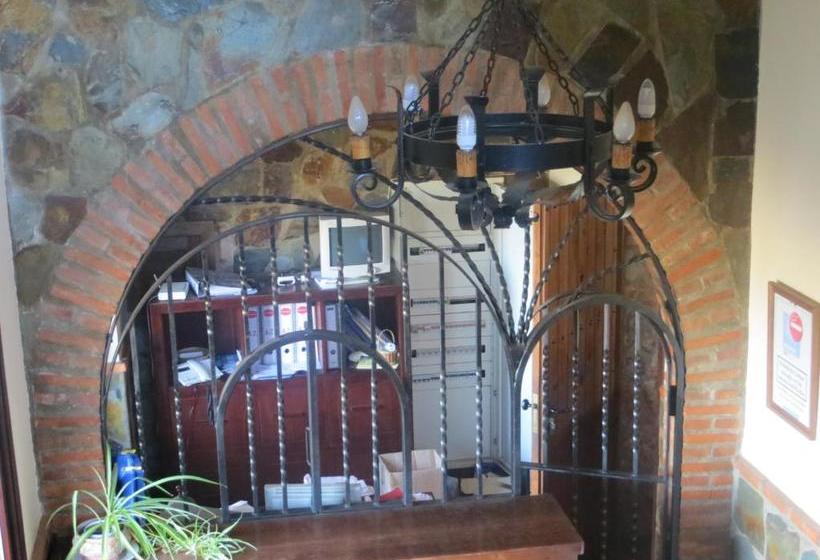 פנסיון Hostal Rest. Campoabierto