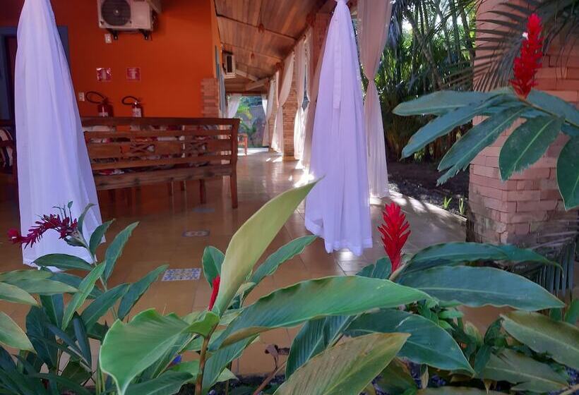 پانسیون Pousada Canoa Caiçara Ilhabela