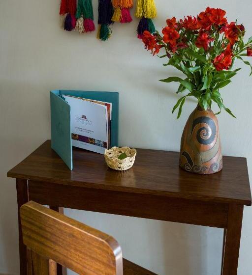 هاستل Pisac Inn