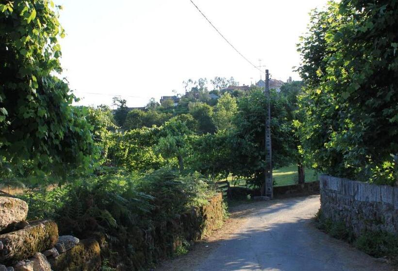 هتل Casa Das Leiras