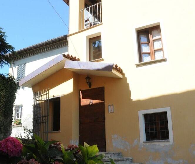 호텔 Castello Di Grillano Guest House