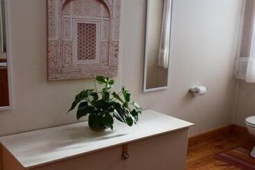 پانسیون Auberge Alouette Guesthouse