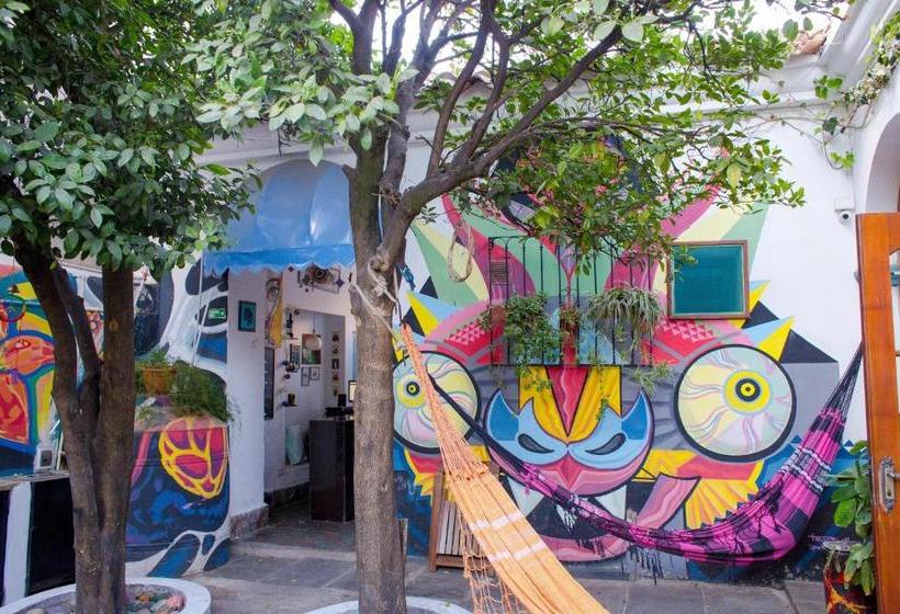 پانسیون Casa Blanca Hostel