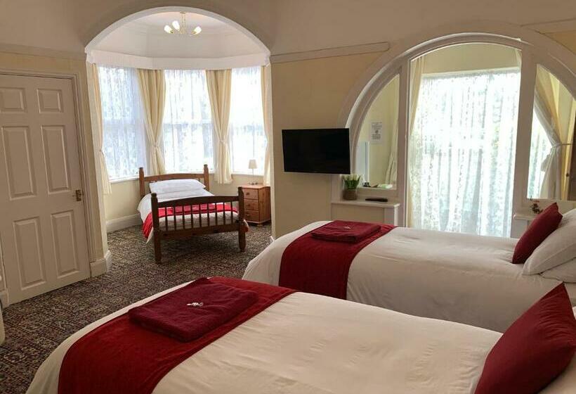 Пансион Knighton Lodge