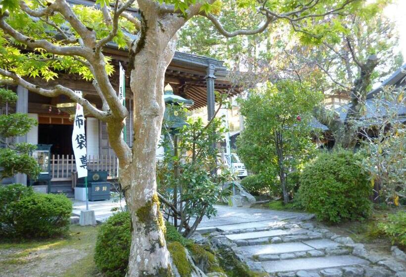 پانسیون 高野山 宿坊 熊谷寺  Koyasan Shukubo Kumagaiji
