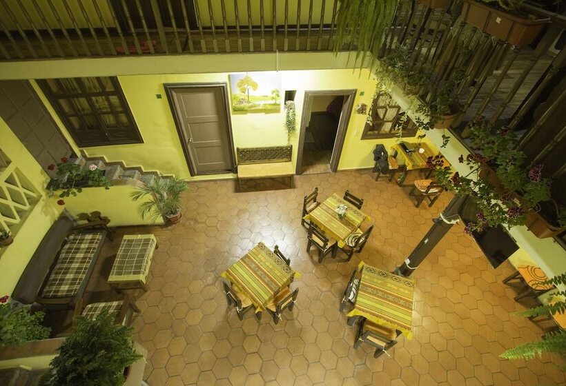 پانسیون La Querencia