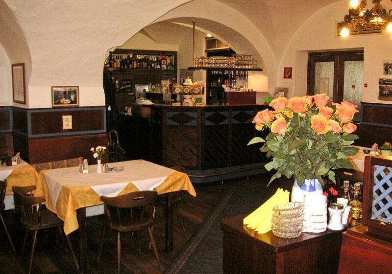 فندق صغير Gasthof Ludl