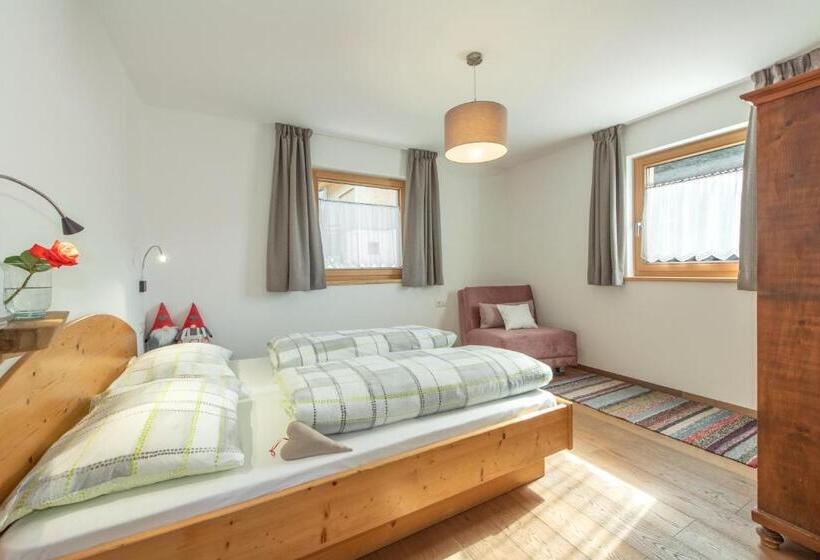 ホテル Ferienbauernhof Wieserhof