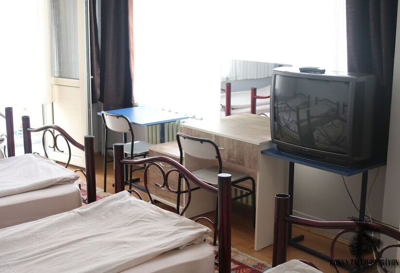 هتل Zafer Hostel
