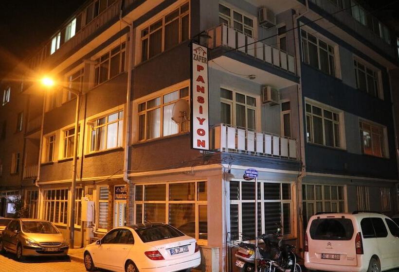 هتل Zafer Hostel