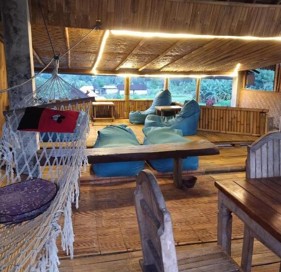 펜션 Amed Stop Inn Homestay, Rooftop Restaurant And Bar