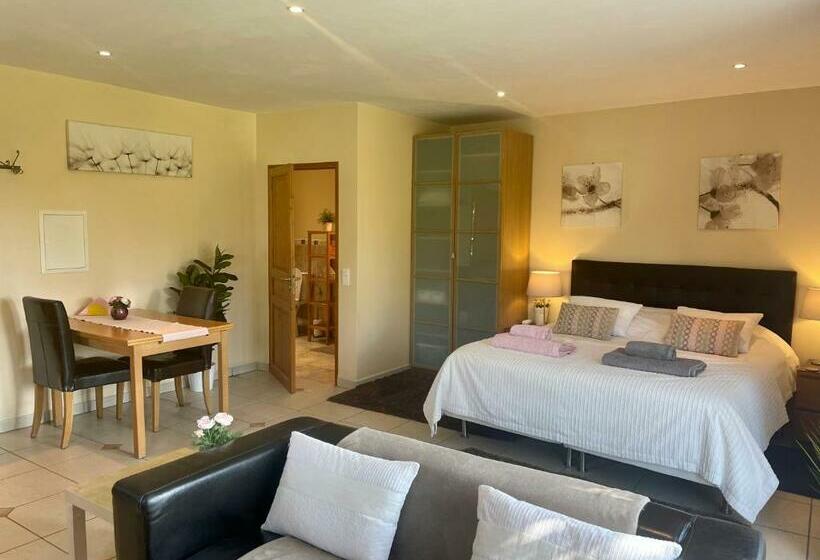 ペンション Gites Du Caylar   Chambres Et Appartments