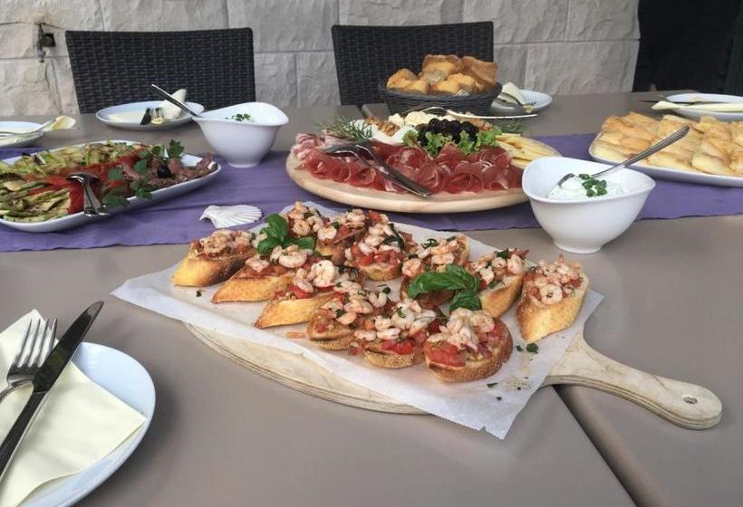 پانسیون Guest House Villa Maslina Neum