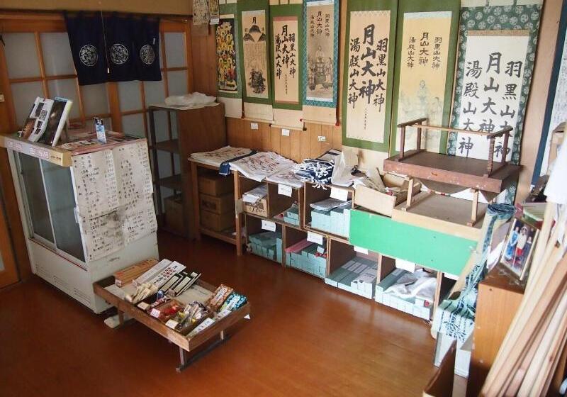 بنسيون Shukubo Kanbayashi Katsukane