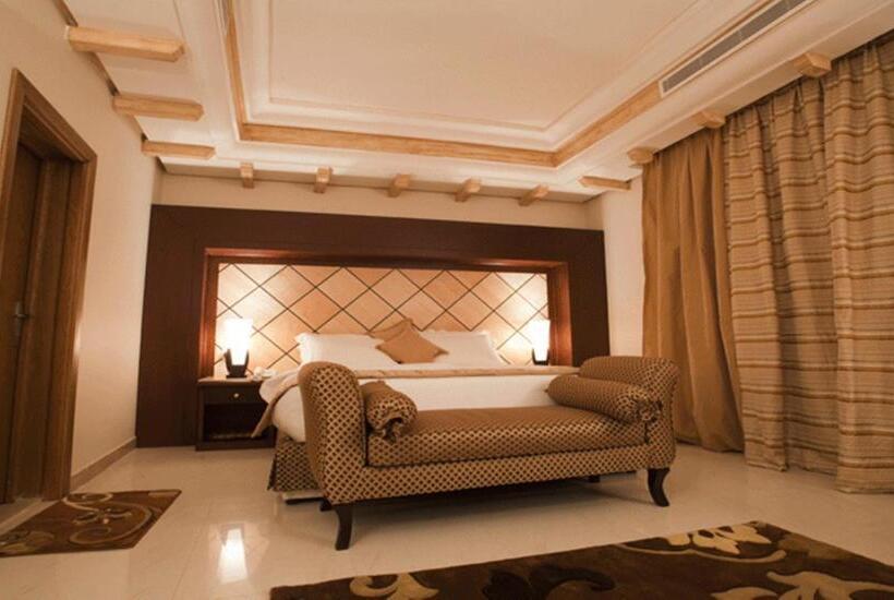 Lavande Suites