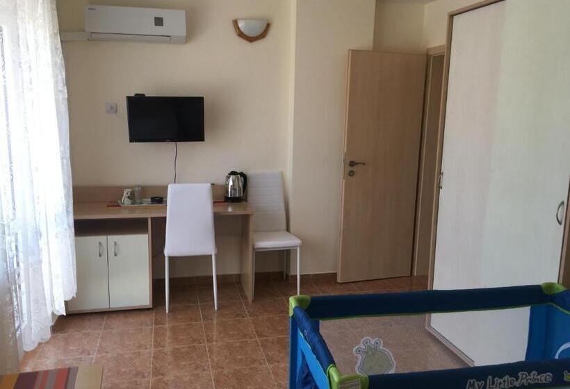 پانسیون Borko Guest House