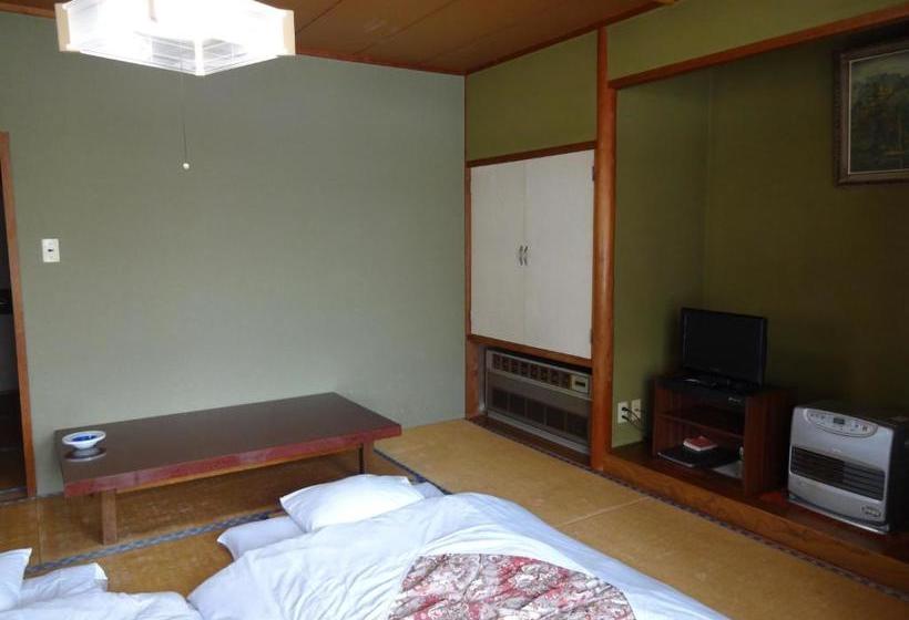 Пансион Echigo Yuzawa Hirokawa