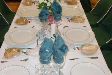 پانسیون Hostal Las Tres Jotas