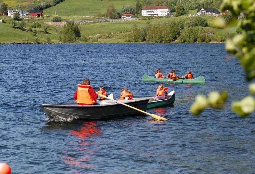 פנסיון Lyngmo Gjestehus