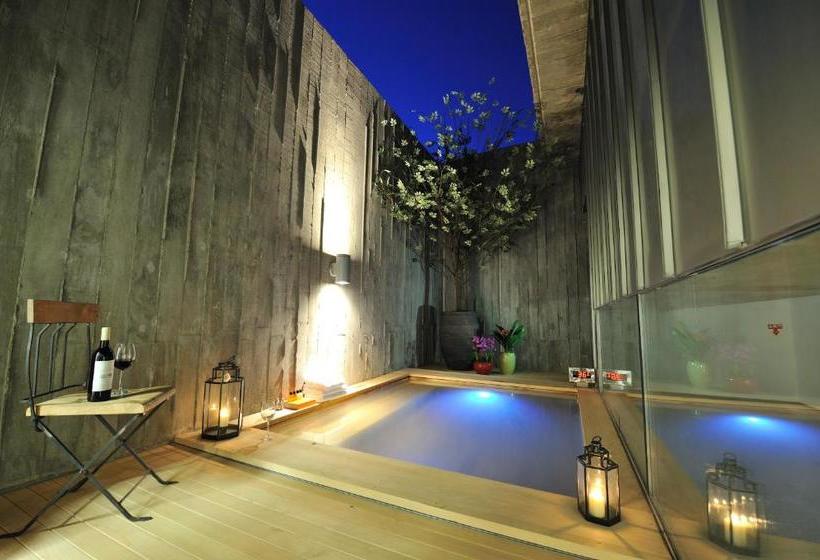 Yonaluky Spa Resort
