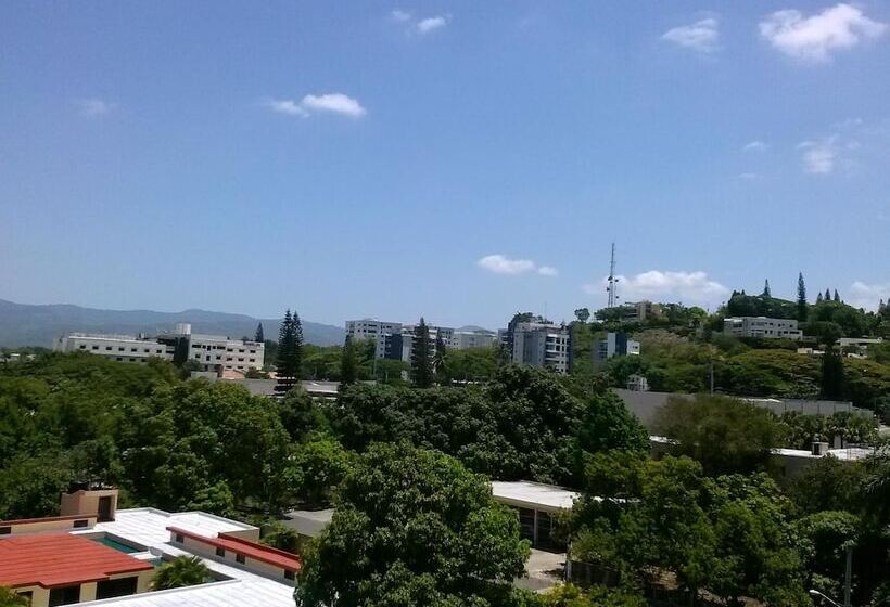 Apartahotel Jardines Metropolitanos