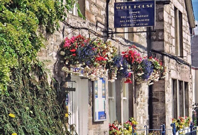 تختخواب و صبحانه The Well House