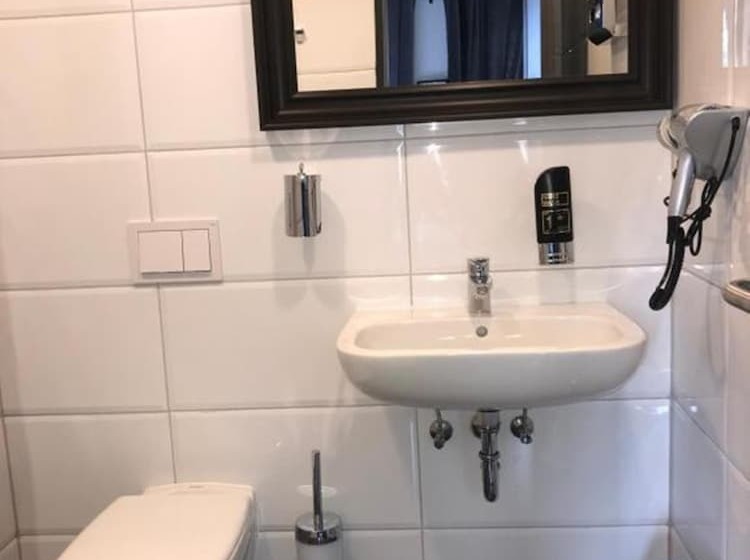 Hamburg Room