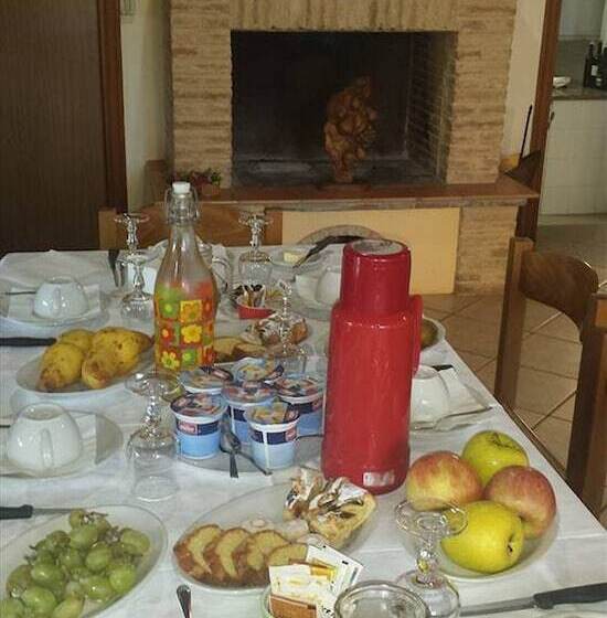 Отель Agriturismo Fattoria Dell'uliveto
