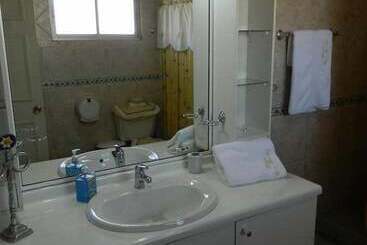 پانسیون Hostal Casa Familia