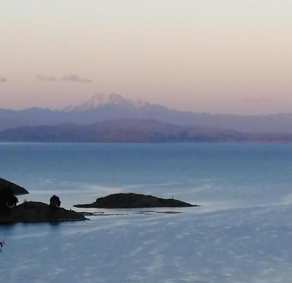 پانسیون Hostal Puerto Alegre