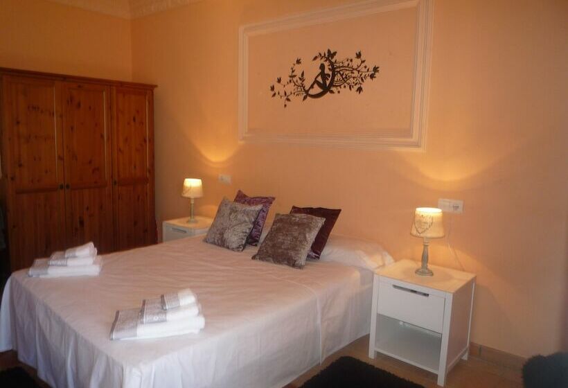 پانسیون La Masia De Tamariu