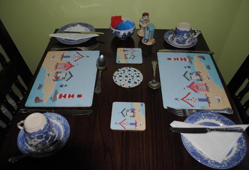 پانسیون Somerton Guest House