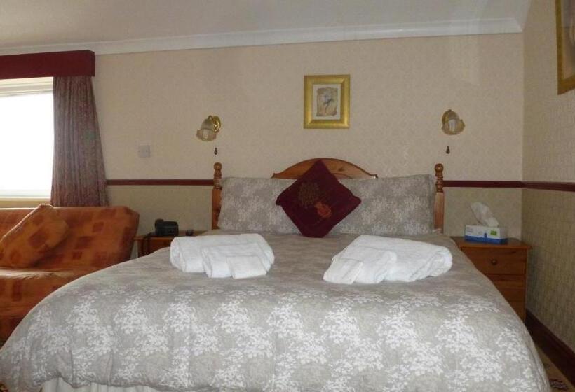 پانسیون Whitehall Guest House