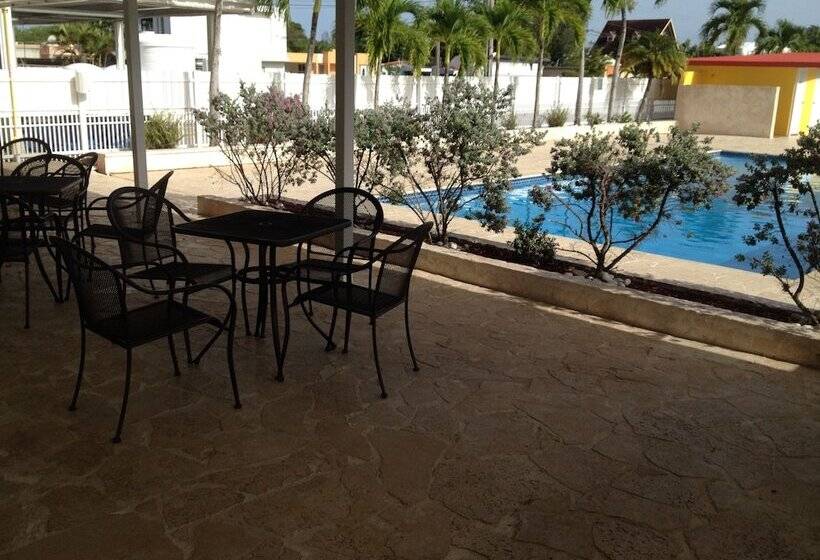هاستل Arecibo Inn