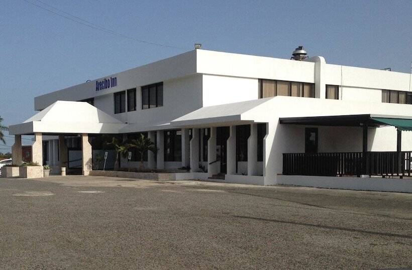 هاستل Arecibo Inn