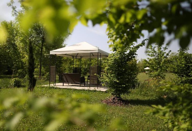 酒店 Settecentoalberi Agriturismo
