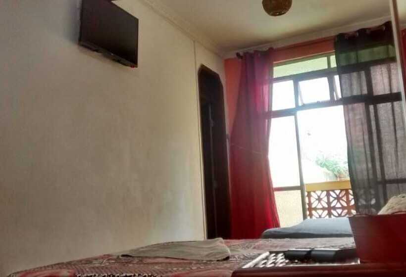 پانسیون Pousada Biribiri