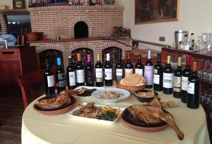 هاستل La Posada De Pesquera