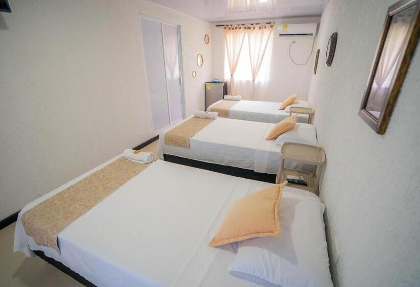 هاستل Posada Jasmina Place