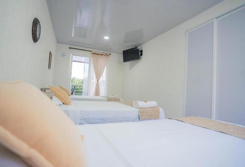 هاستل Posada Jasmina Place